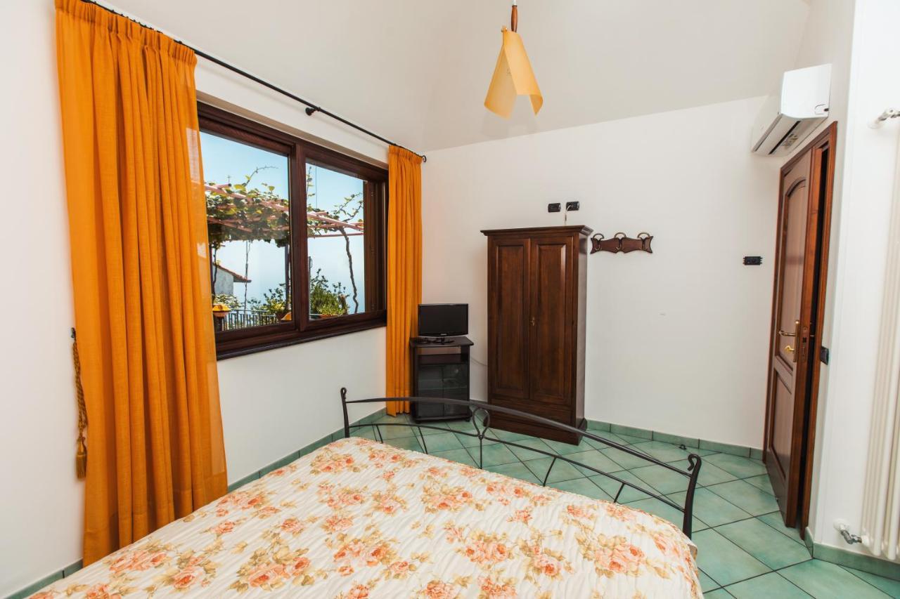 Roccia Fiorita Hotel Furore Exterior photo
