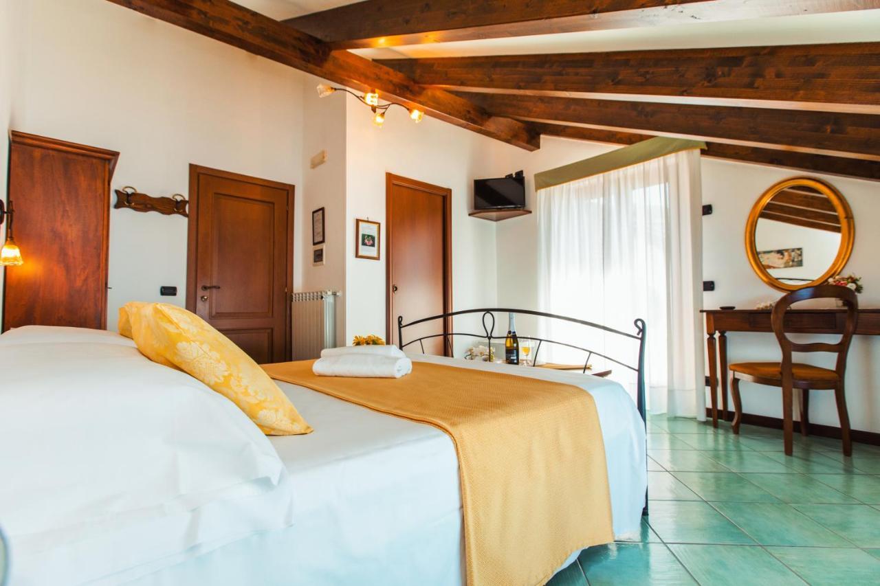 Roccia Fiorita Hotel Furore Exterior photo